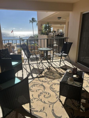Darling condo with panoramic views of the Atlantic Ocean condo